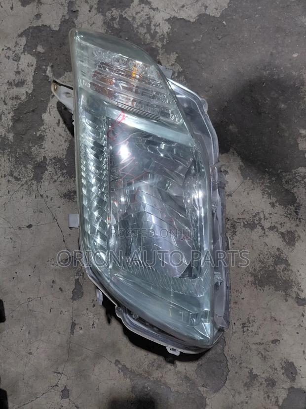 Toyota Axio 141 Non Xenon - thumbnail 2