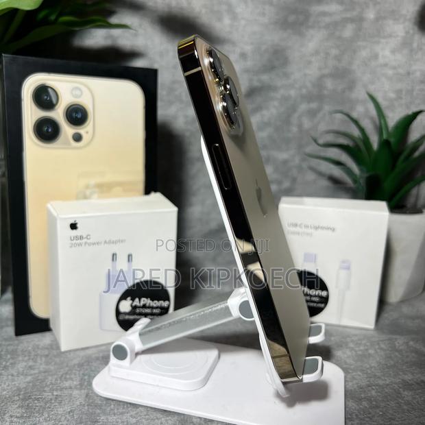 Apple iPhone 13 Pro 256 GB Gold - thumbnail 2