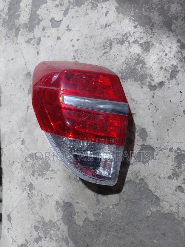 Toyota Vanguard - thumbnail 5