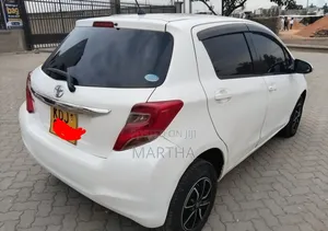 Toyota Vitz 2015 White