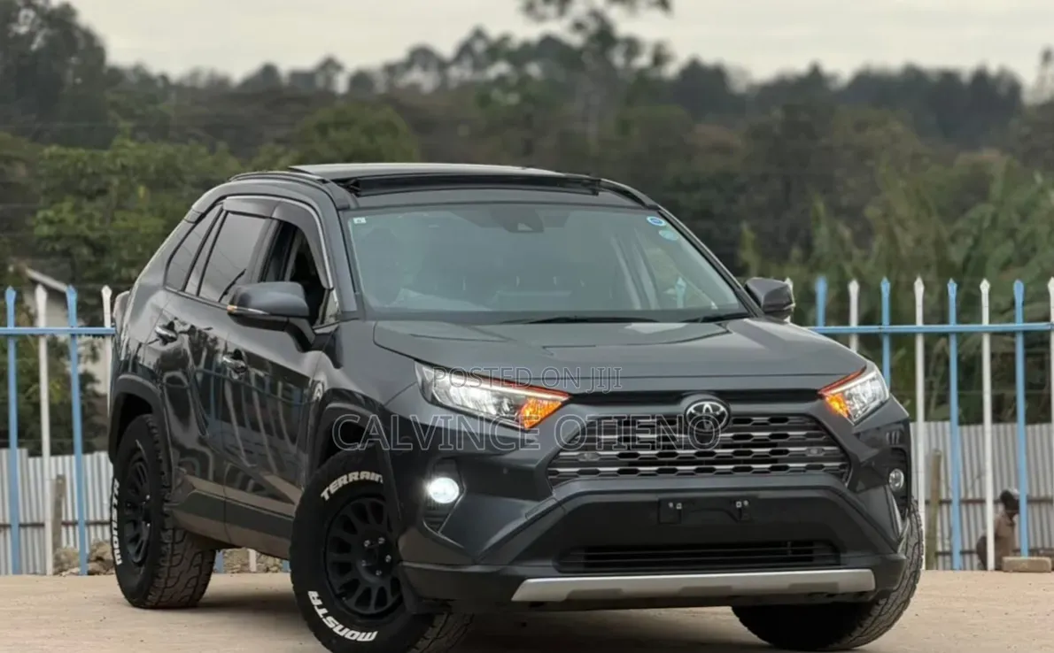 Toyota RAV4 2021 Black