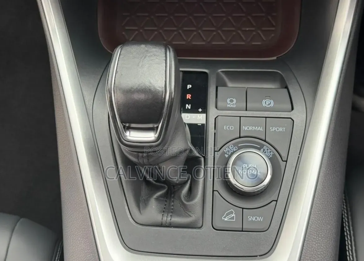 Toyota RAV4 2021 Black