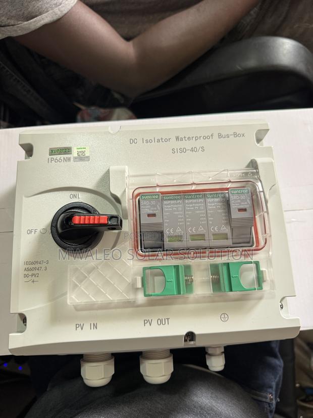 DC Isolator Water Proof Bus-Box