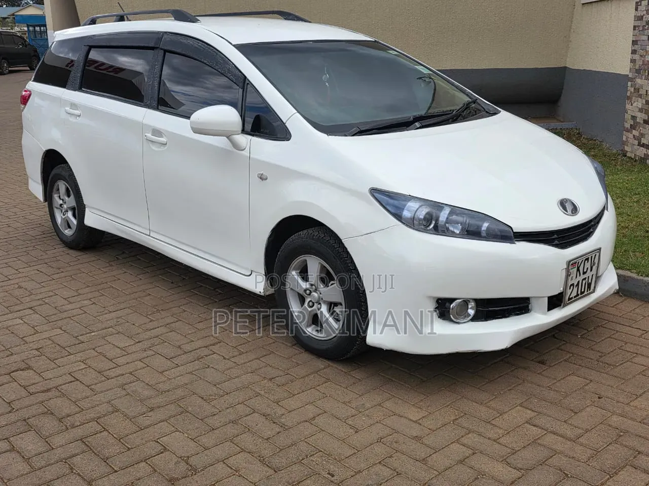 Toyota Wish 2012 White