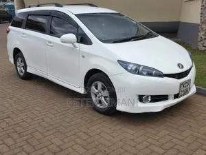 Toyota Wish 2012 White