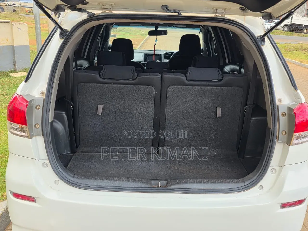 Toyota Wish 2012 White