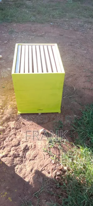 Langstroth Bee Hives Made of Pine Wood