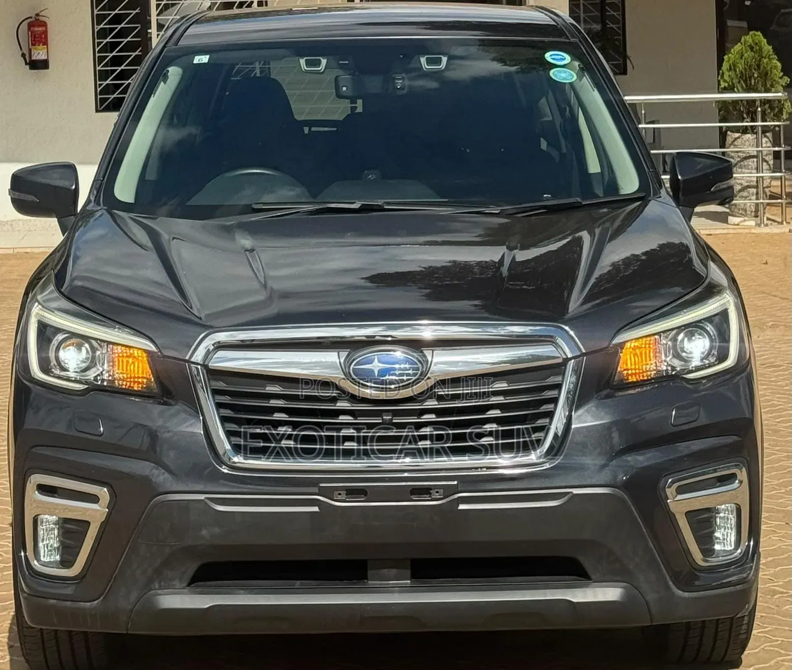Subaru Forester Premium AWD 2019 Gray