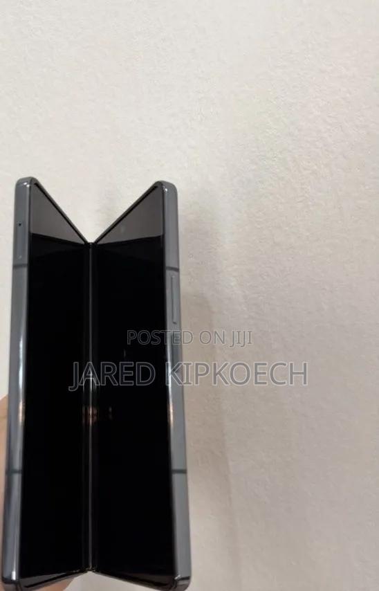 Samsung Galaxy Z Fold4 512 GB Black - thumbnail 2