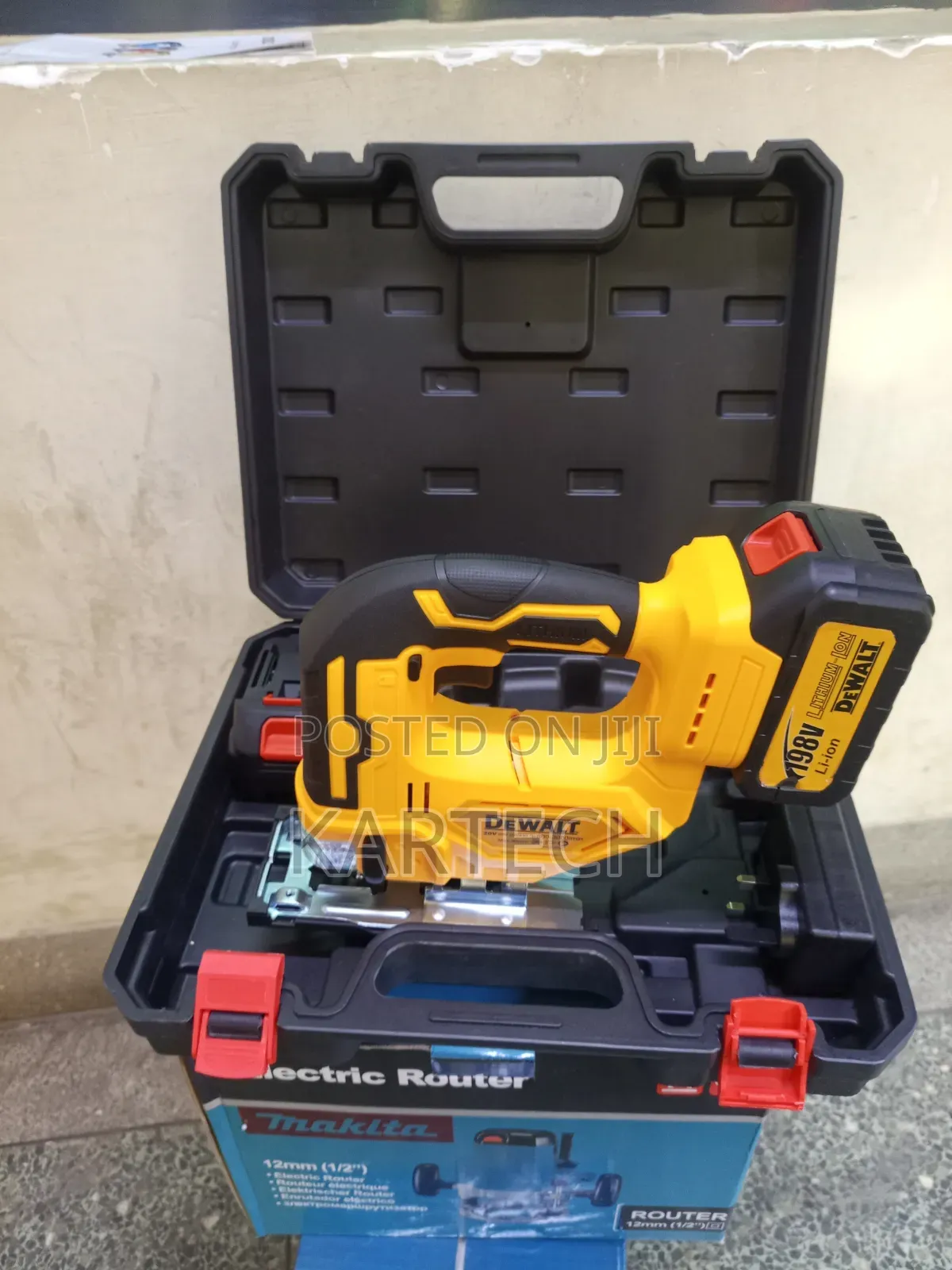 DeWalt Portable Cordless Battery-Powered JigsaW