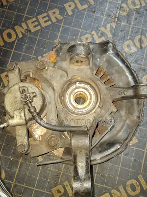 Toyota Voxy 4D Front Wheel Hub