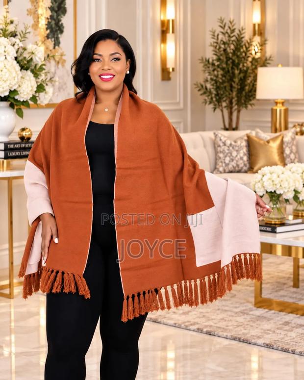 2 Sided(coloured)shawls With Pockets - thumbnail 3