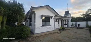 3bdrm Bungalow in Skylux, Mtwapa for sale