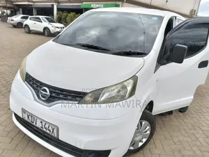 Nissan NV200 2018 White