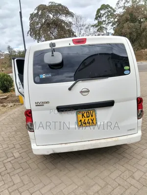 Nissan NV200 2018 White