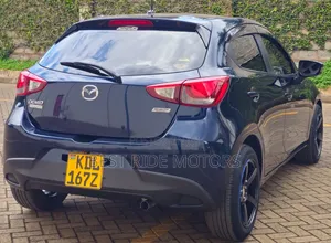 Mazda Demio 2016 Blue