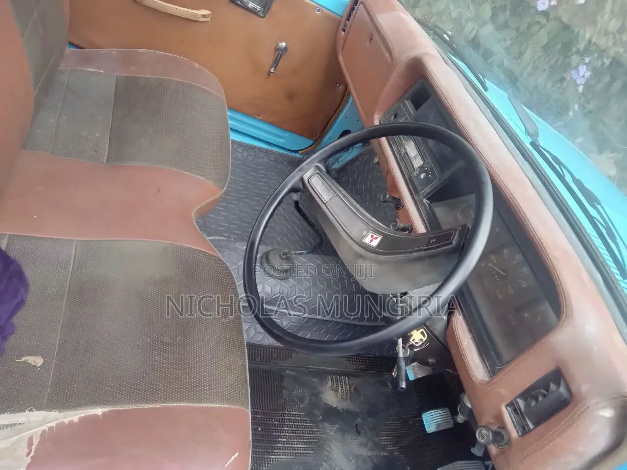 Mitsubishi L200 1981 Blue
