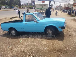 Mitsubishi L200 1981 Blue