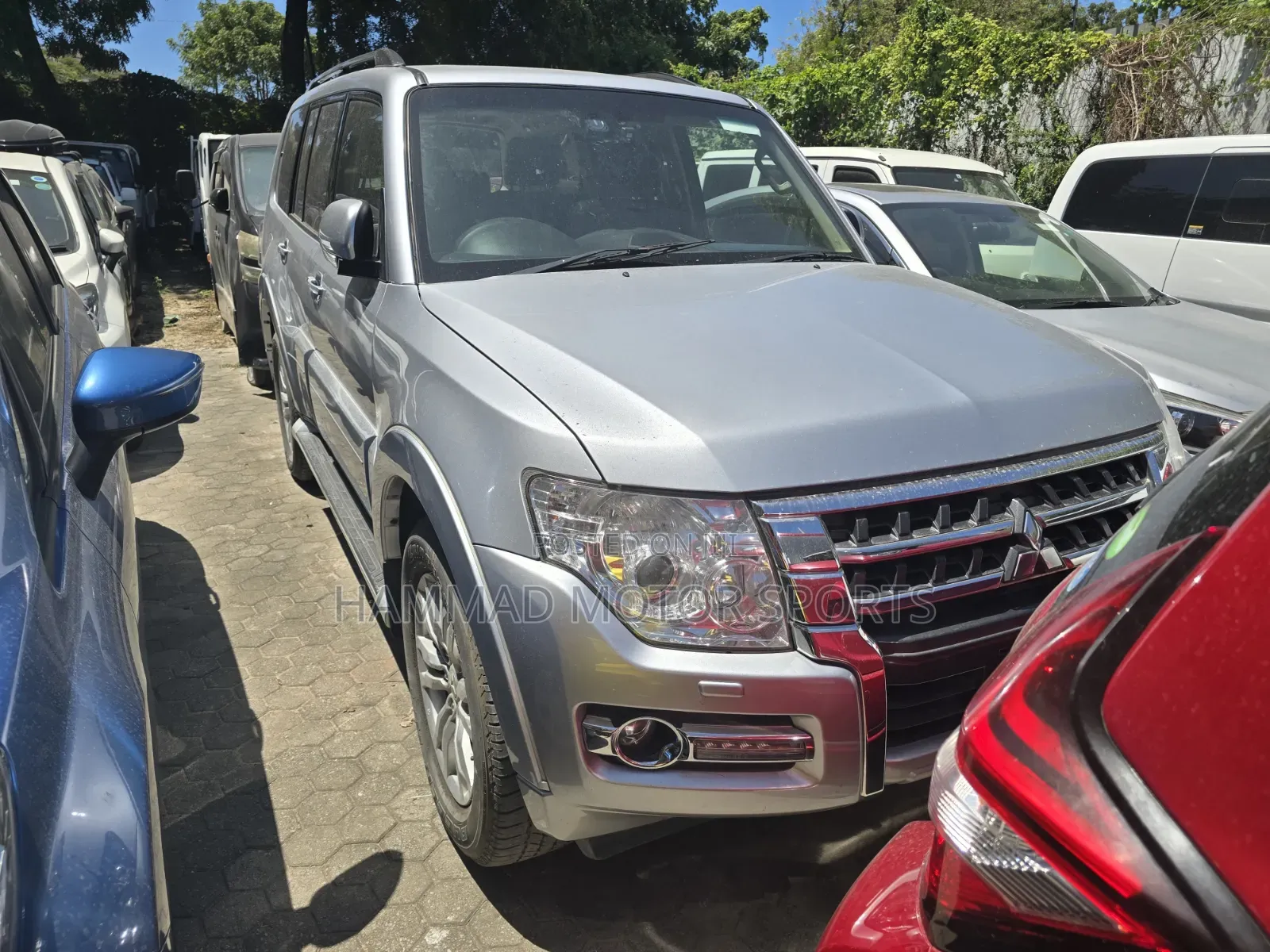 Mitsubishi Pajero Exceed 2019 Silver