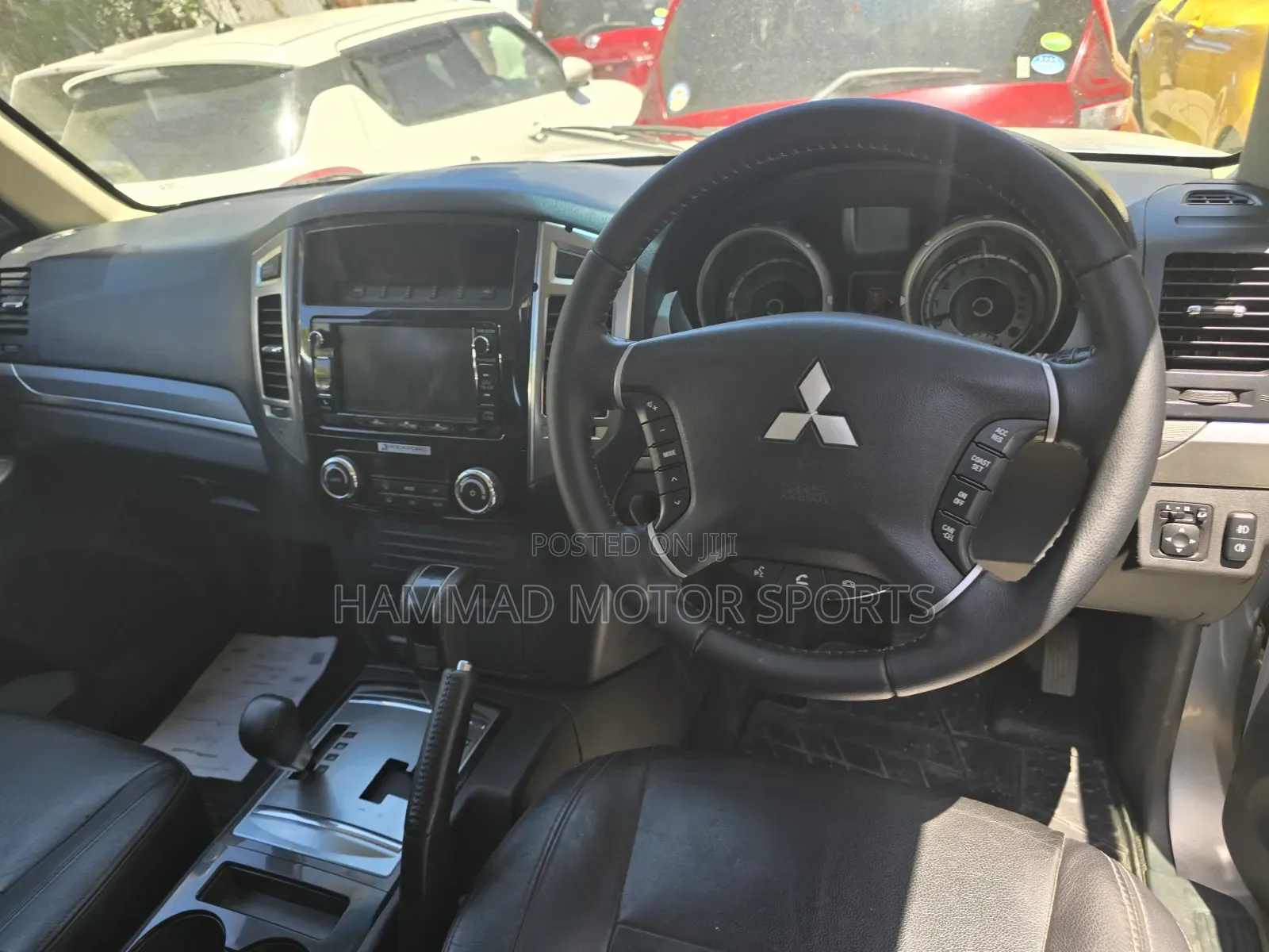 Mitsubishi Pajero Exceed 2019 Silver