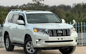 Toyota Land Cruiser Prado 2019 White