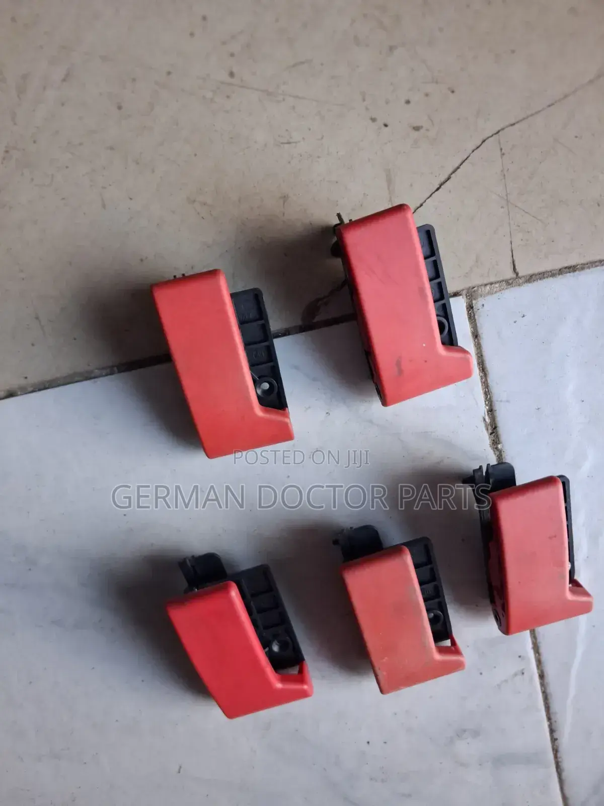 W124 Bonnet Release Handle