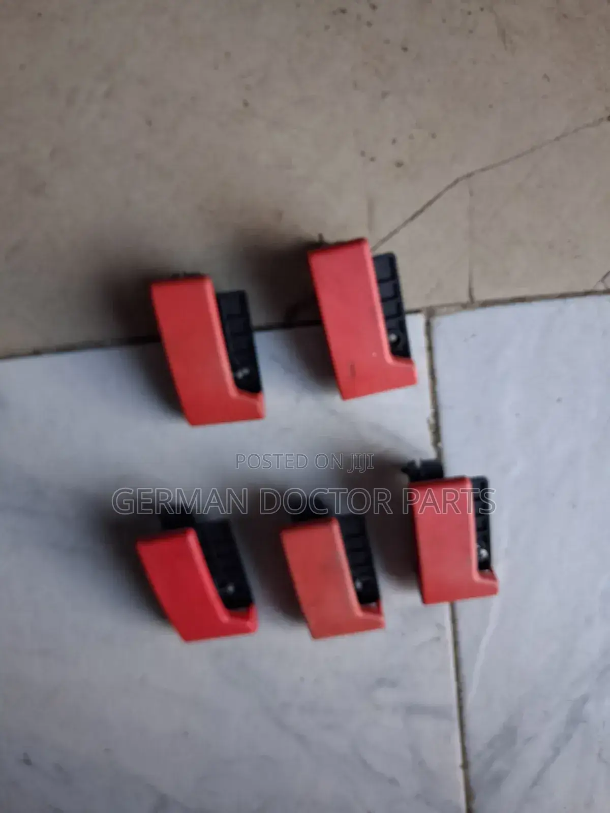 W124 Bonnet Release Handle