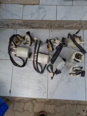 W203 Fuel Pump and Gauges