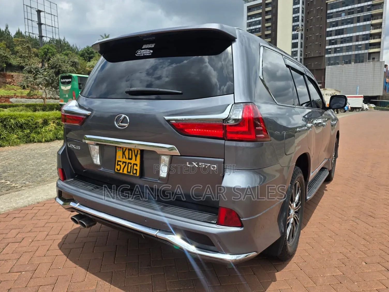 Lexus LX 2016 Gray