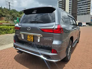 Lexus LX 2016 Gray