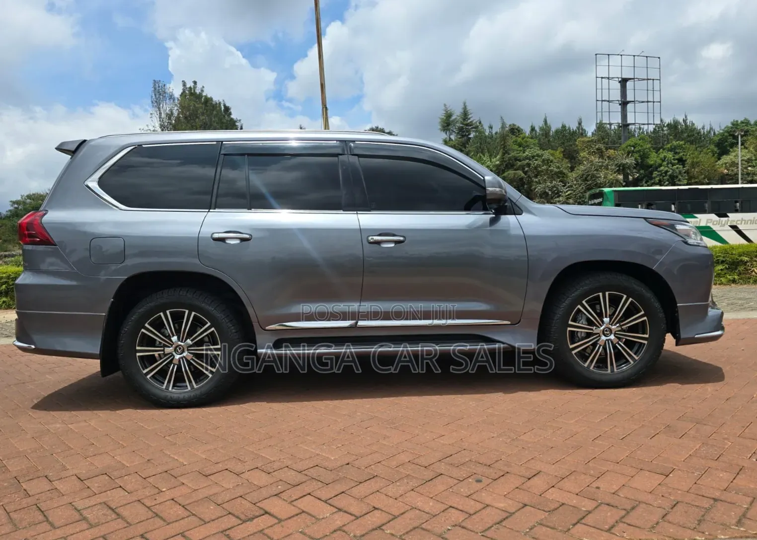 Lexus LX 2016 Gray