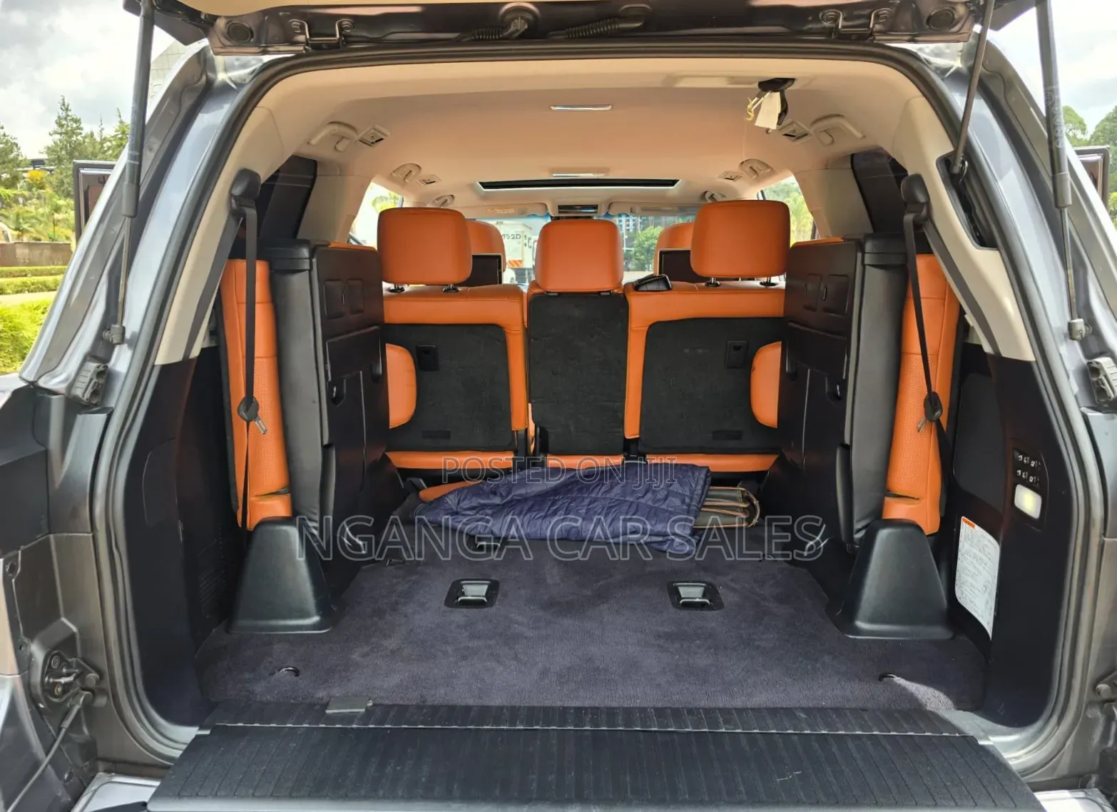 Lexus LX 2016 Gray