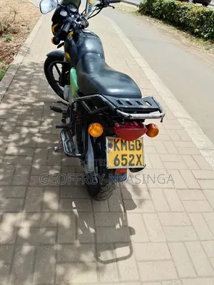 Bajaj Boxer 150 UG 2024 Black