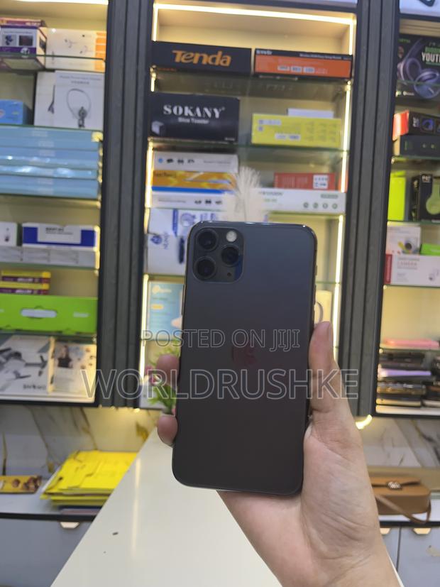 Apple iPhone 11 Pro 256 GB Black - thumbnail 3