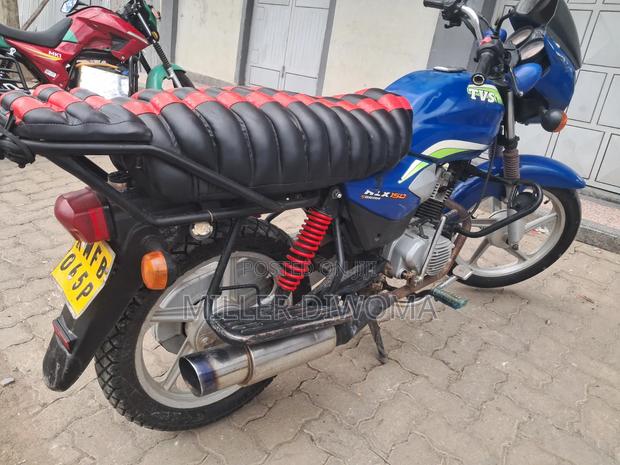 TVS HLX Plus ES 2022 Blue - thumbnail 9