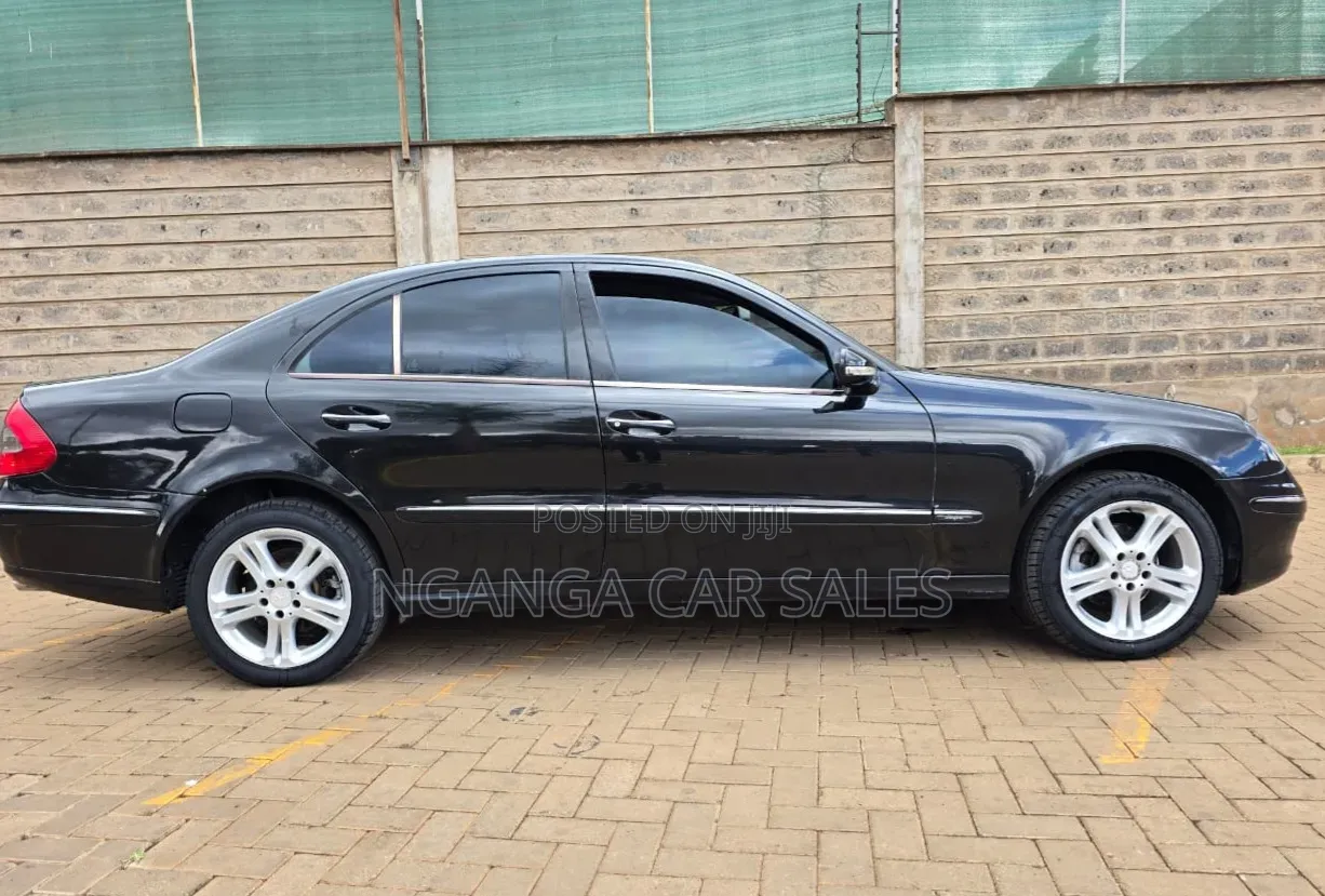 Mercedes-Benz E250 2010 Black