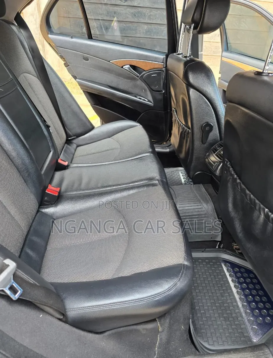 Mercedes-Benz E250 2010 Black