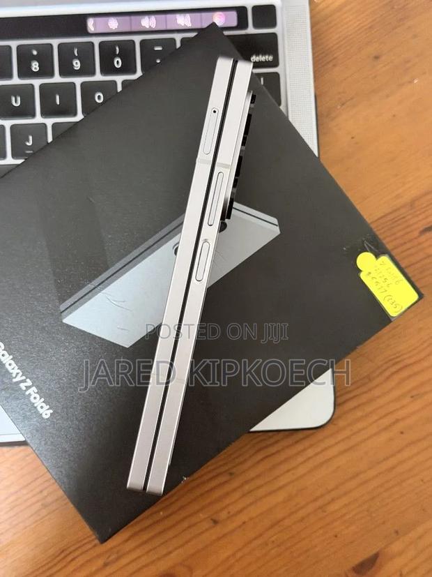 Samsung Galaxy Z Fold6 256 GB Silver - thumbnail 6