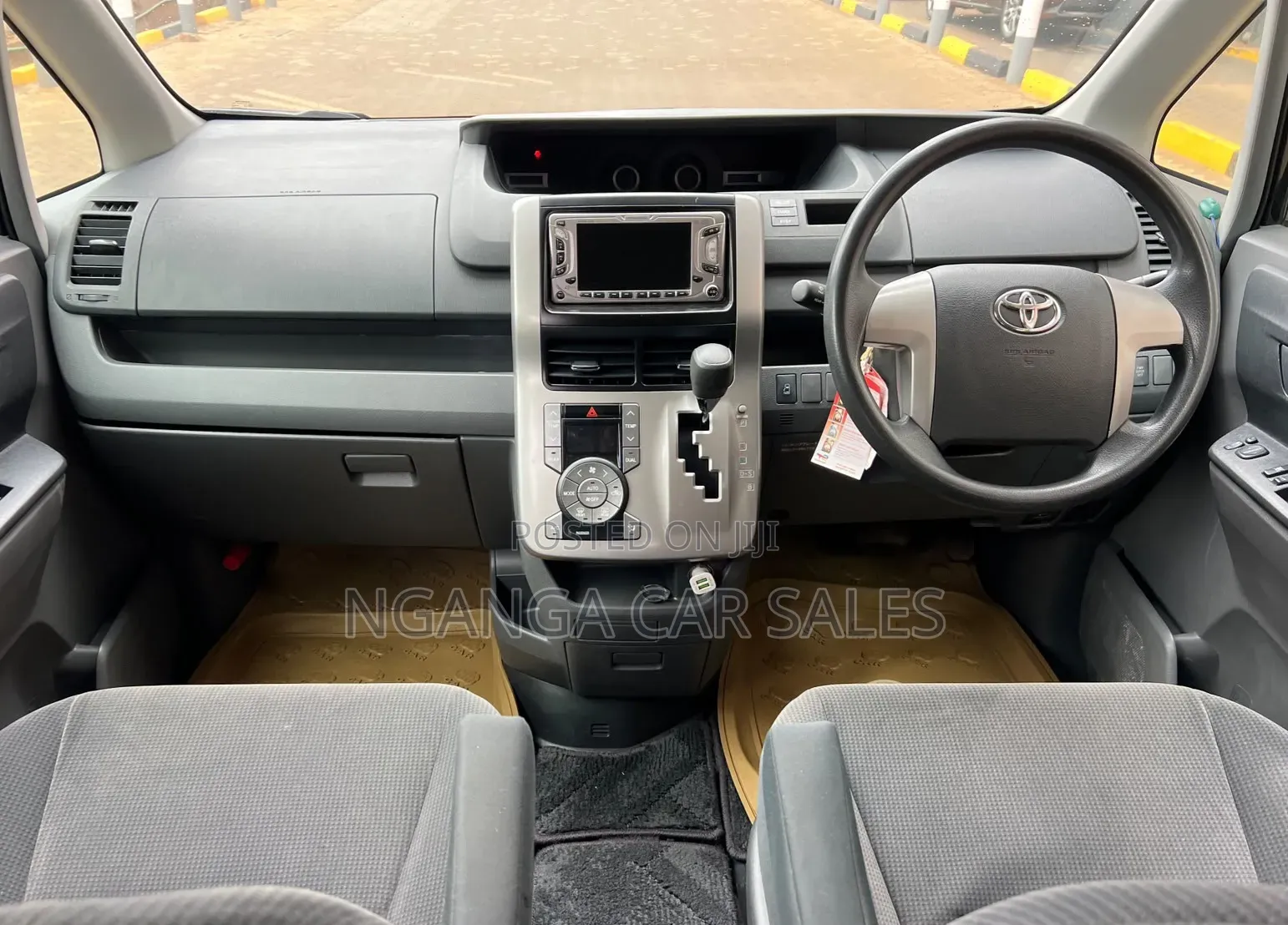 Toyota Voxy 2009 Black