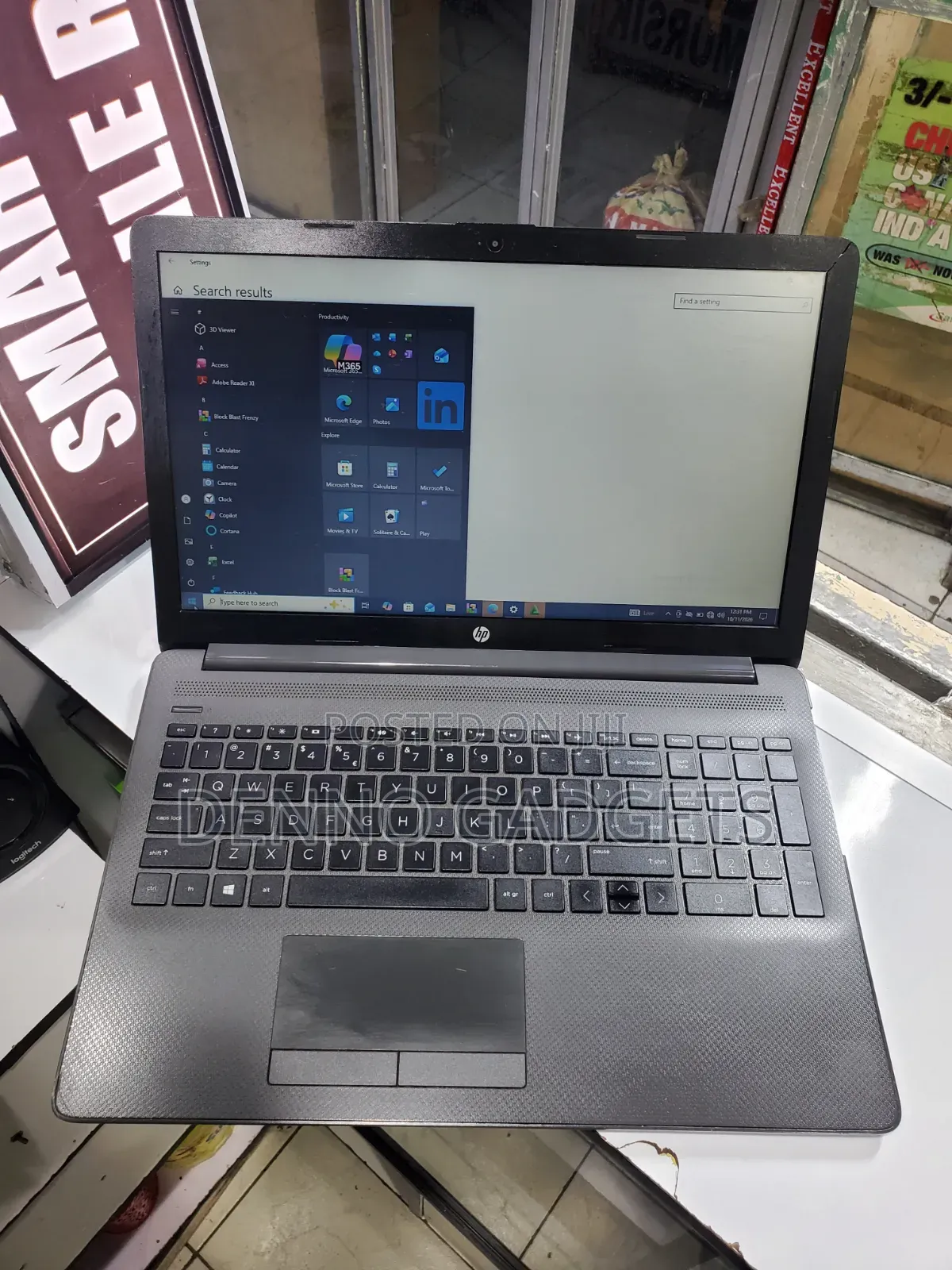 Laptop HP Pavilion 15 4GB Intel Core i3 HDD+SSD 500GB