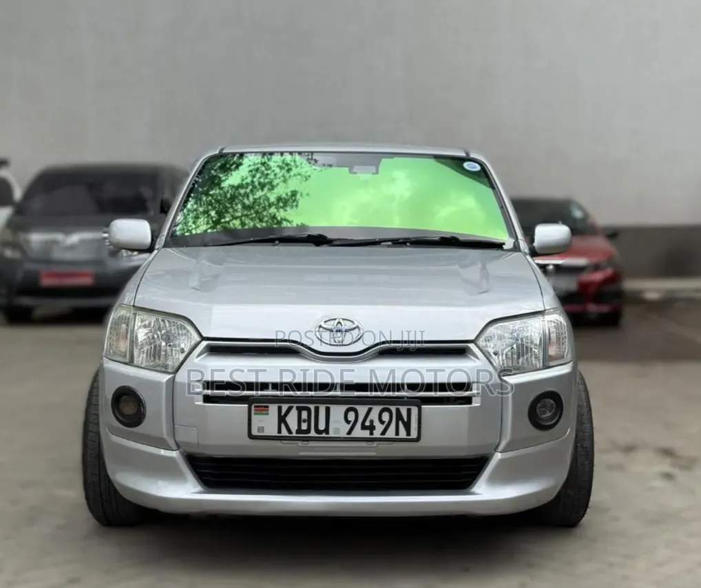 Toyota Succeed 2018 Silver