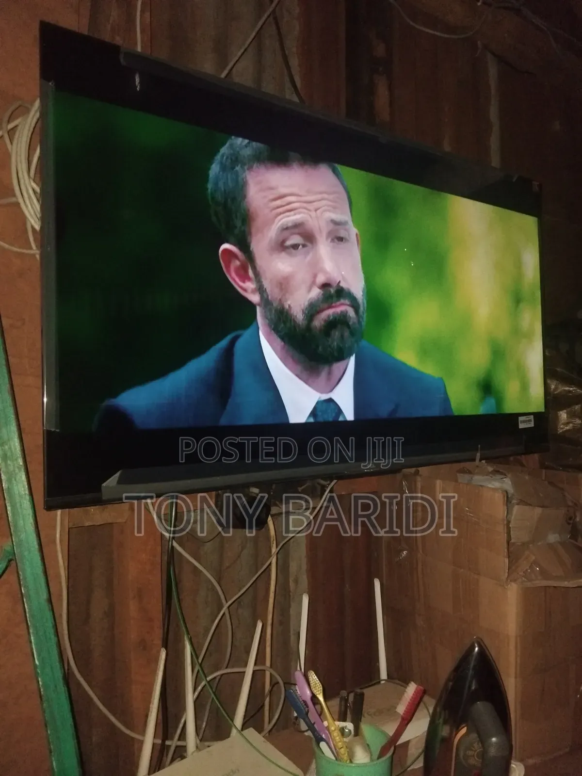 TCL Android 43'inches TV