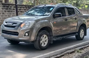 Isuzu D-MAX 2023 Gray