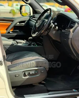 Lexus LX 2020 White