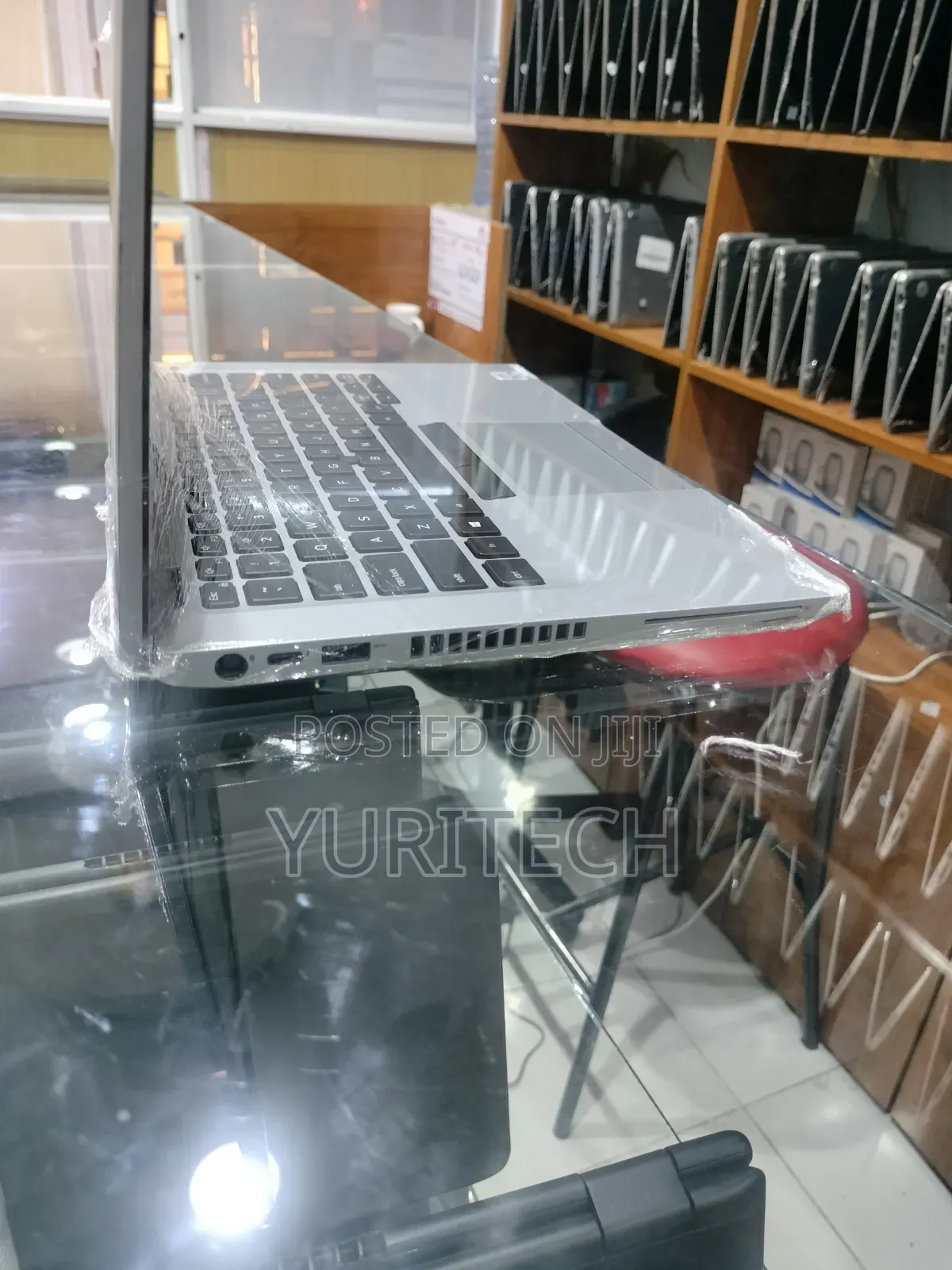 Laptop Dell Latitude 5411 8GB Intel Core i7 SSD 256GB