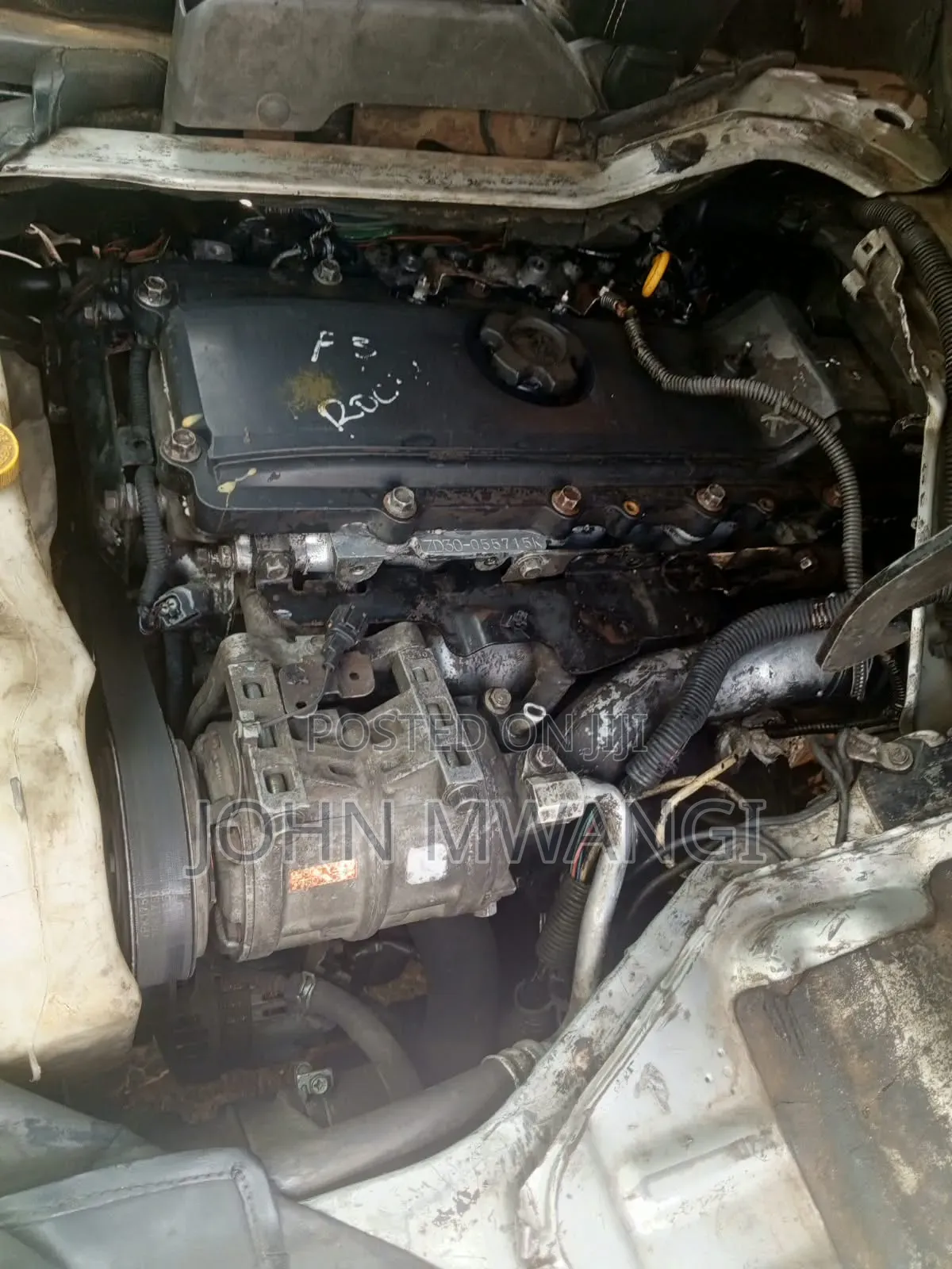 Nissan Caravan (Urvan) 2009 Silver