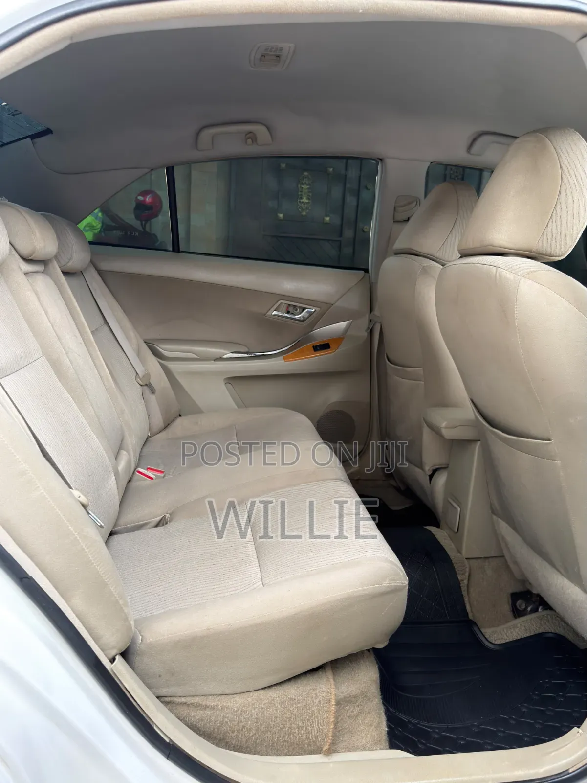 Toyota Premio 2012 White