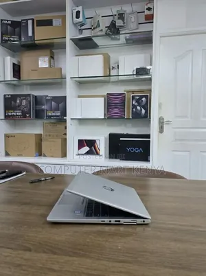 New Laptop HP EliteBook 830 G7 8GB Intel Core i5 SSD 256GB