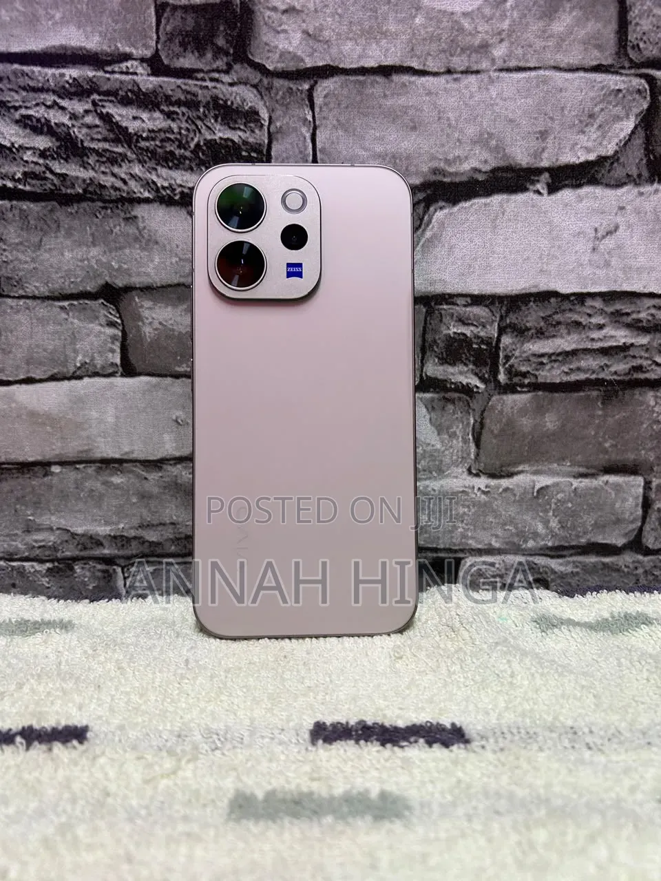 Vivo V70 512 GB Gray