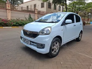Daihatsu Mira 2016 White